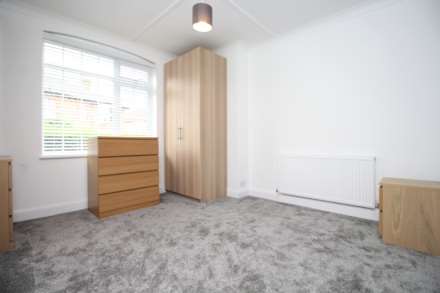Westbury Road, Brentwood, Image 8