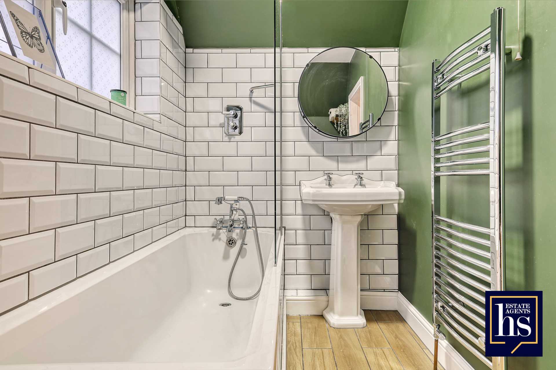 Homestead Private Estate, Brentwood, Image 18