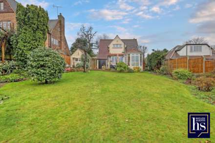 Homestead Private Estate, Brentwood, Image 21