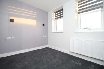 Queens Road, Brentwood, Image 6