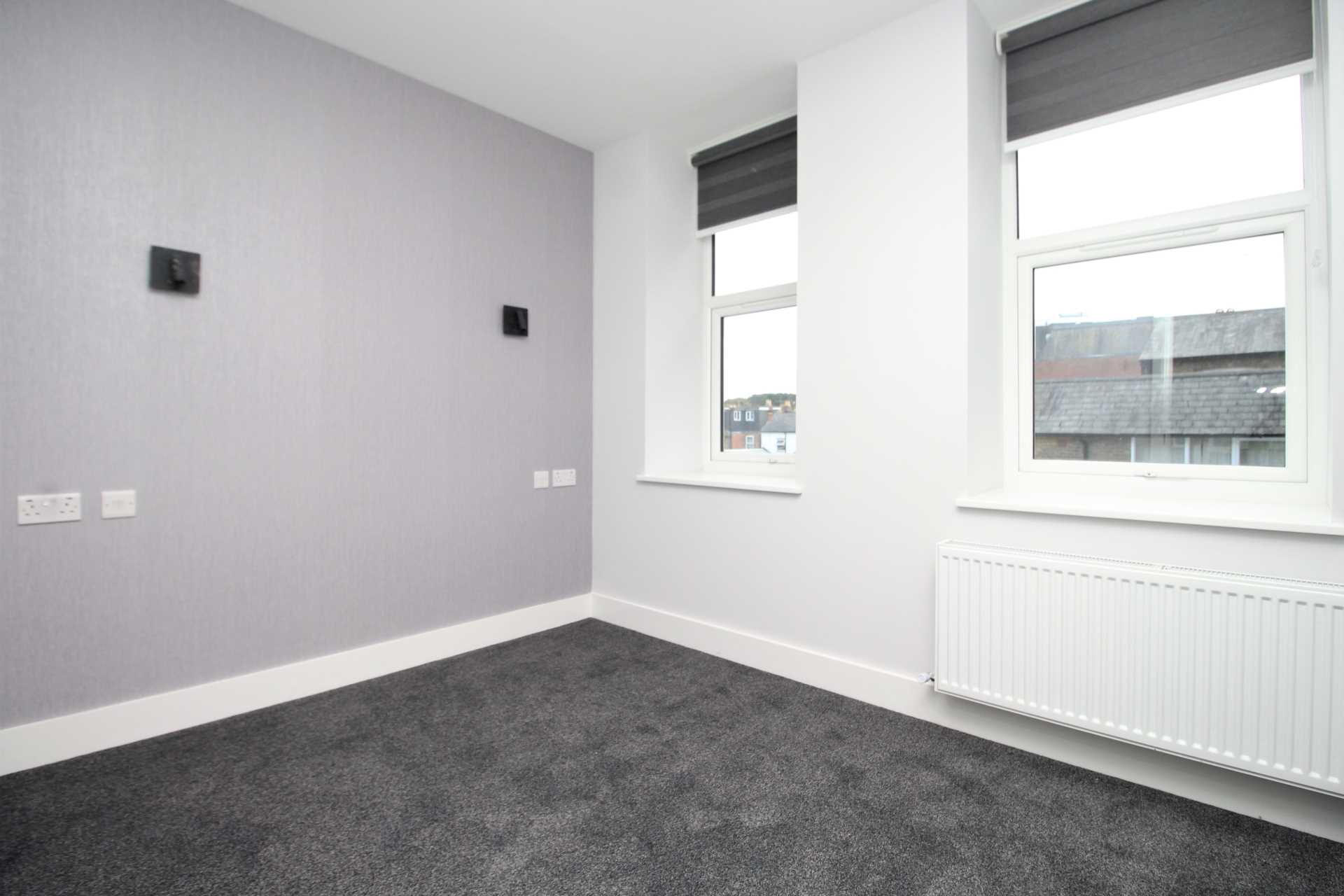 Queens Road, Brentwood, Image 7