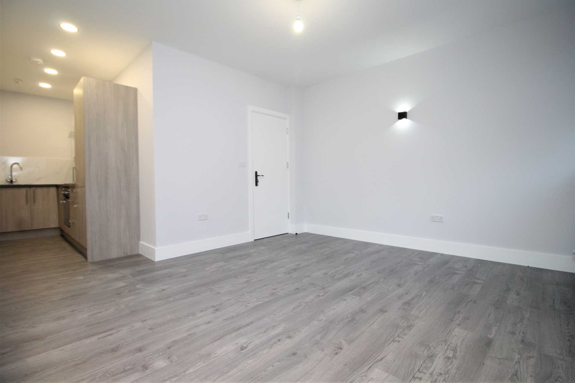 Queens Road, Brentwood, Image 3