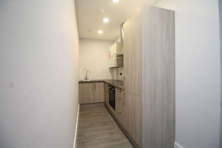 Queens Road, Brentwood, Image 2