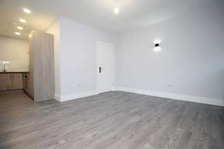 Queens Road, Brentwood, Image 3