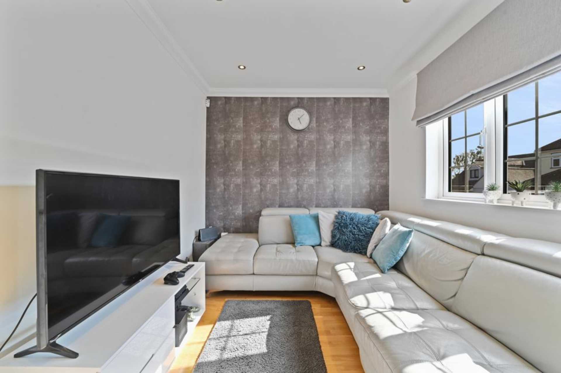 Wansford Close, Brentwood, Image 11