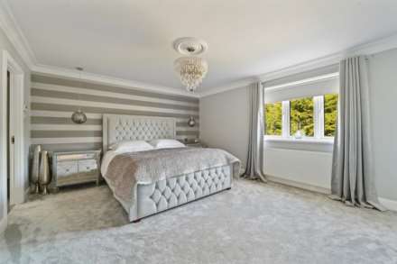 Wansford Close, Brentwood, Image 16