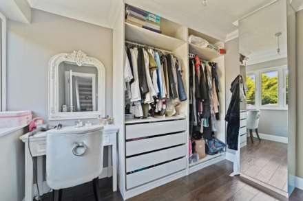 Wansford Close, Brentwood, Image 17