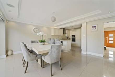 Wansford Close, Brentwood, Image 2