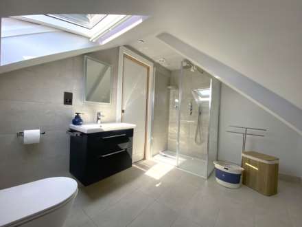 Wansford Close, Brentwood, Image 24