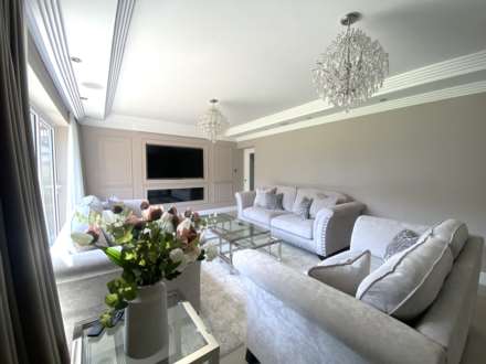 Wansford Close, Brentwood, Image 8