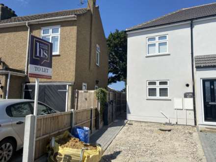 Property For Rent Manser Road, Rainham