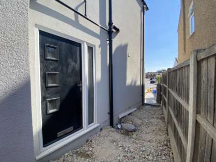 Manser Road, Rainham, Image 14