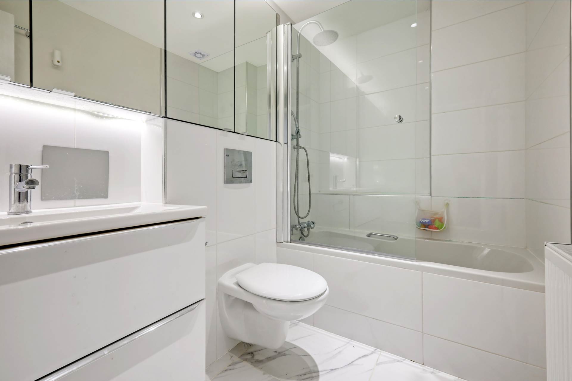 Regency Court, Brentwood, Image 8