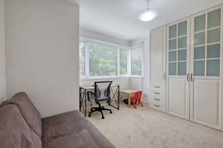 Regency Court, Brentwood, Image 10