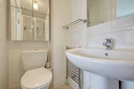 Regency Court, Brentwood, Image 13