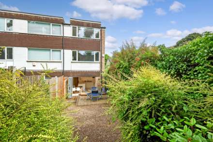 Regency Court, Brentwood, Image 16