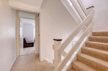 Regency Court, Brentwood, Image 9