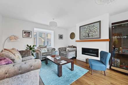 Watlington Gardens, Brentwood, Image 16