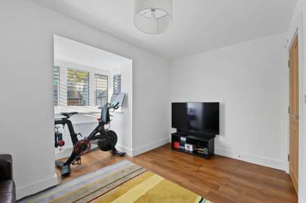 Watlington Gardens, Brentwood, Image 19