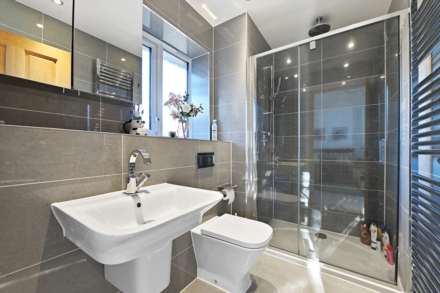Watlington Gardens, Brentwood, Image 9