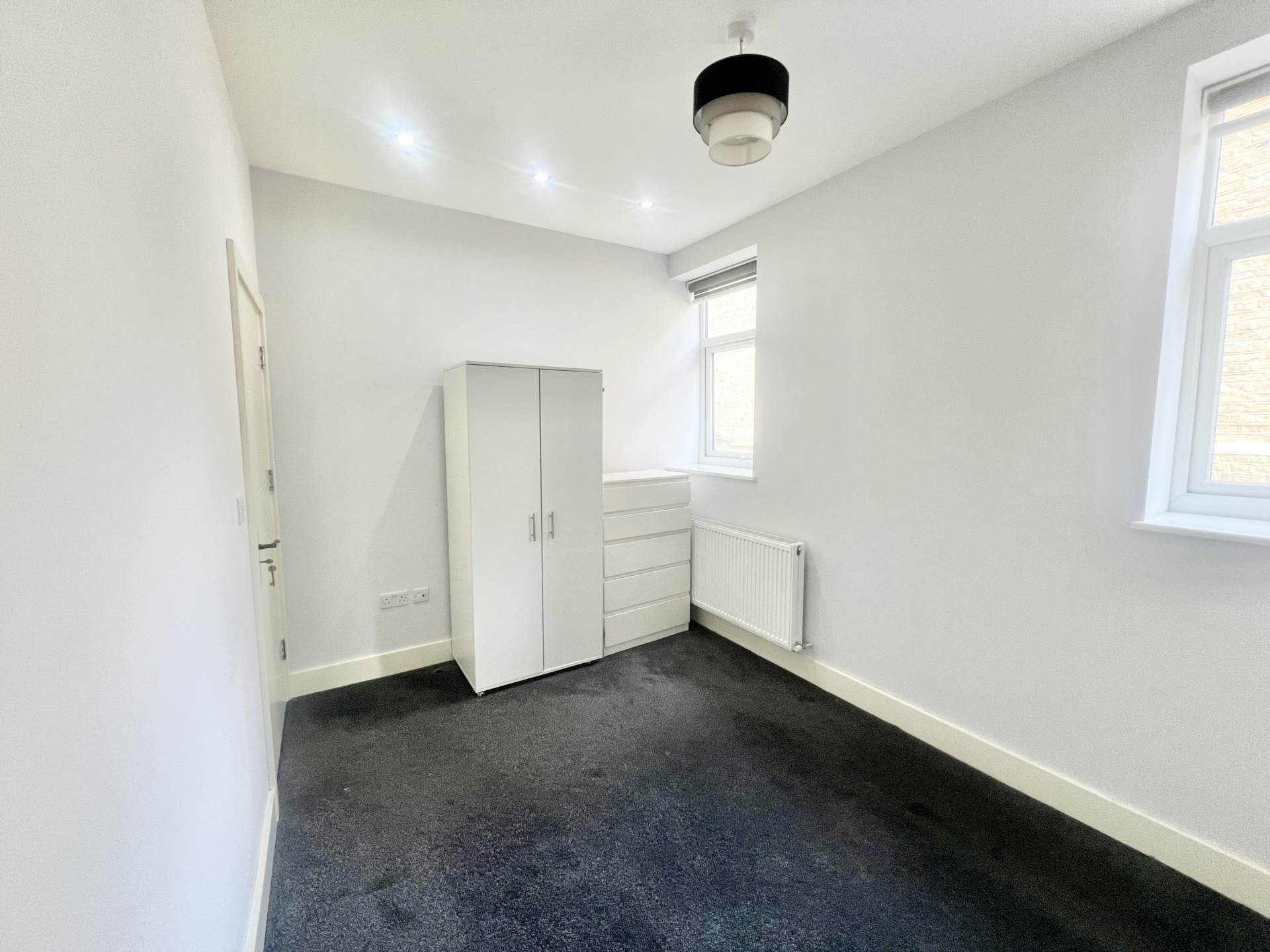 Queens House, Brentwood, Image 5