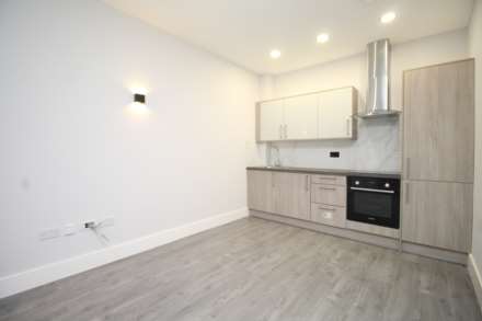 Queens House, Brentwood, Image 2