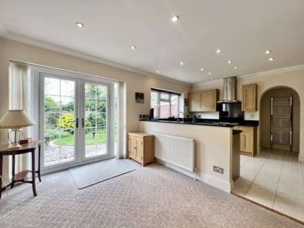 Billericay Road, Brentwood, Image 7