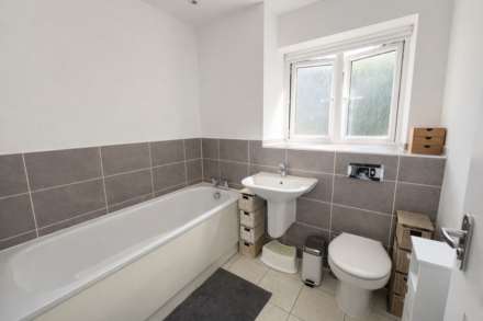Florence Close, Warley, Brentwood, Image 8