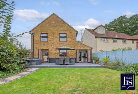 Roding Drive, Kelvedon Hatch, Image 11