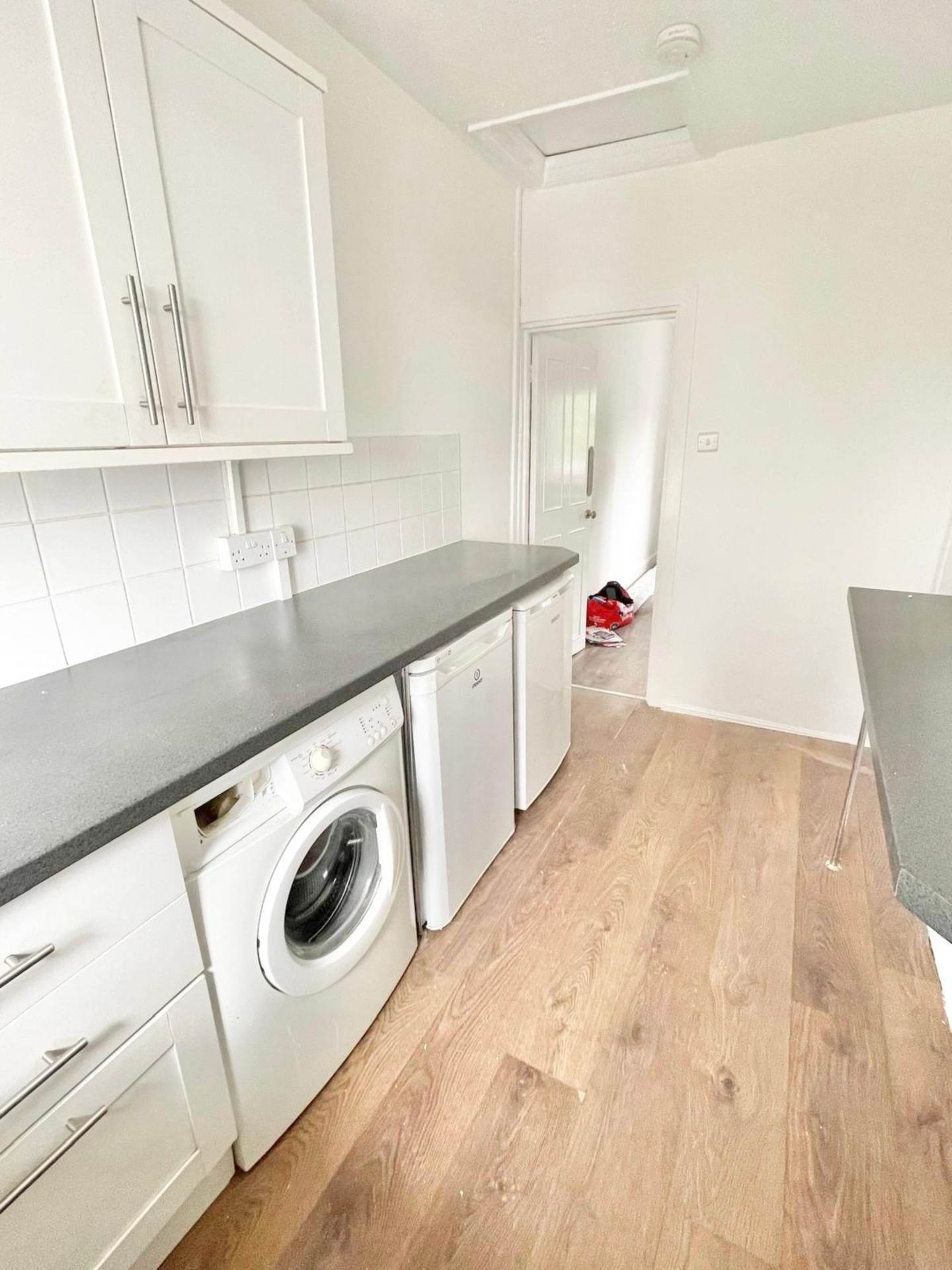 Crescent Road, Brentwood, Image 5