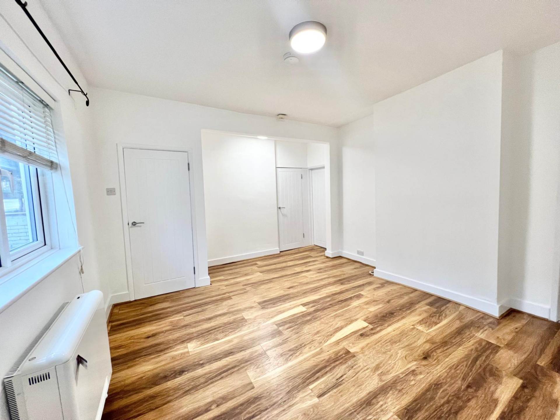 Crescent Road, Brentwood, Image 3