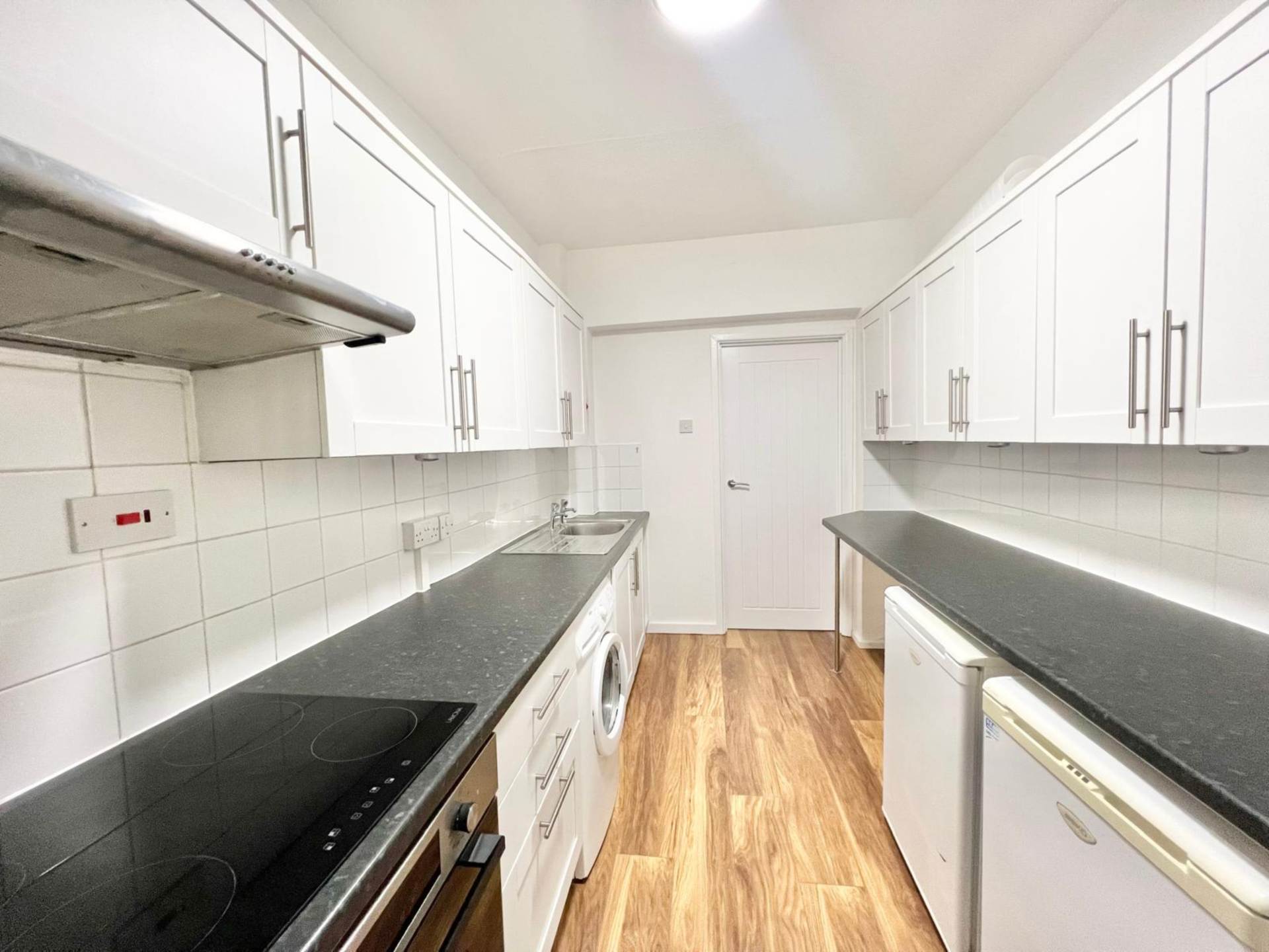 Crescent Road, Brentwood, Image 5