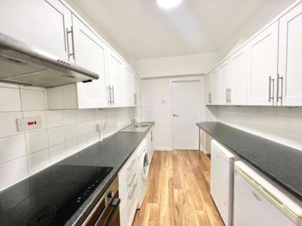 Crescent Road, Brentwood, Image 5