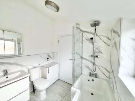 Crescent Road, Brentwood, Image 8