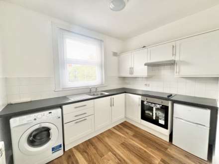 Warley Hill, Brentwood, Image 3