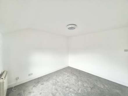 Warley Hill, Brentwood, Image 5