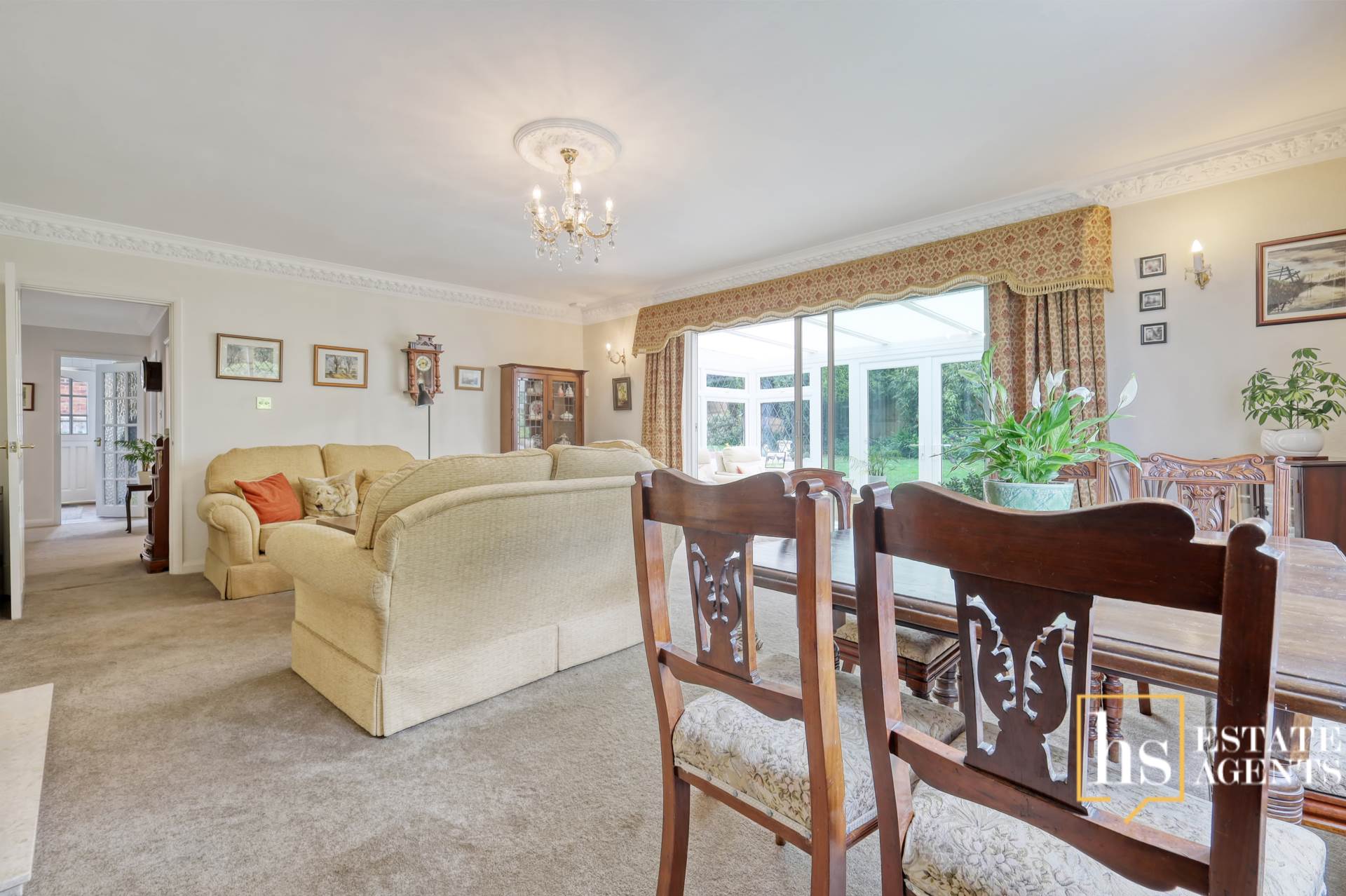 Hillside Walk, Brentwood, Image 23