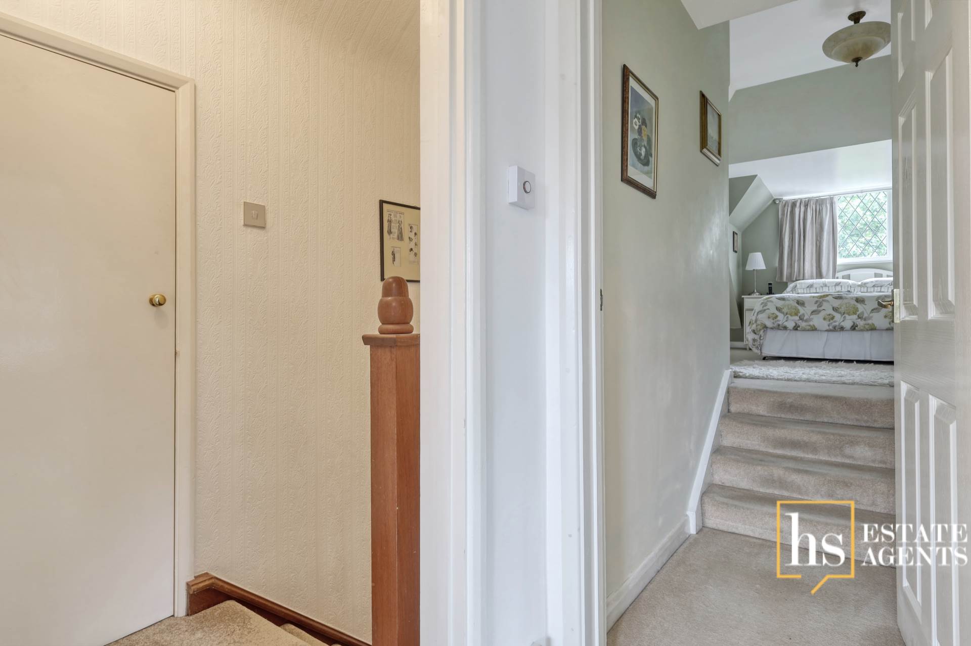 Hillside Walk, Brentwood, Image 9