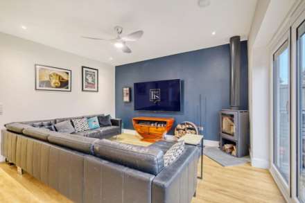 Mount Pleasant Avenue, Hutton, Image 15