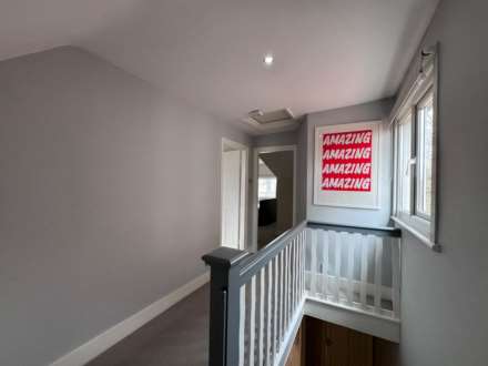 High Street, Brentwood, Image 11