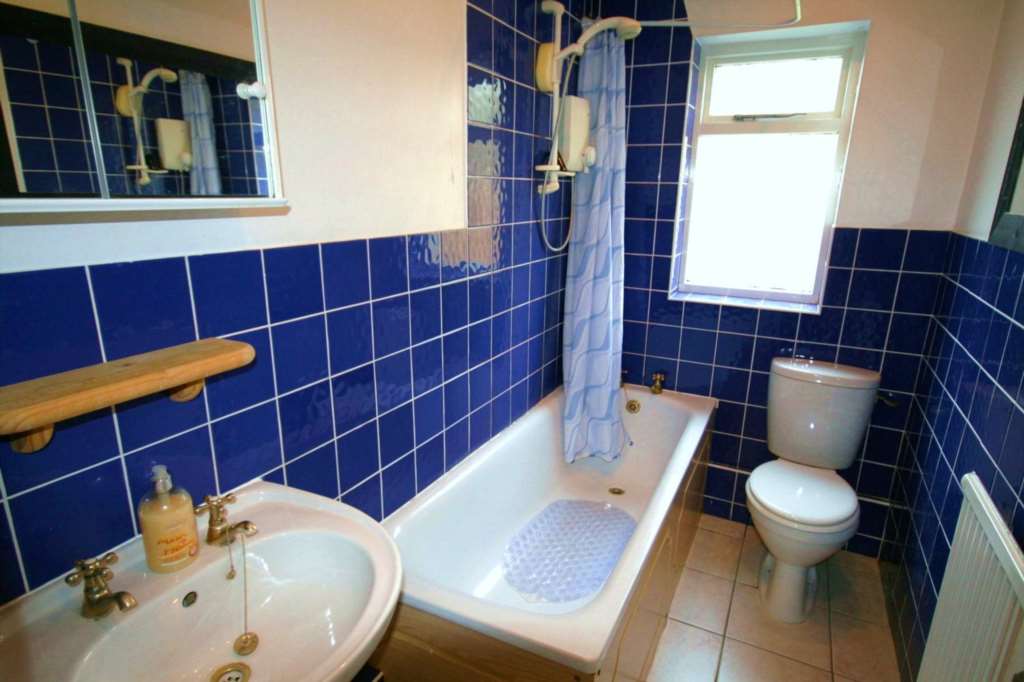 Crescent Road, Brentwood, Image 5