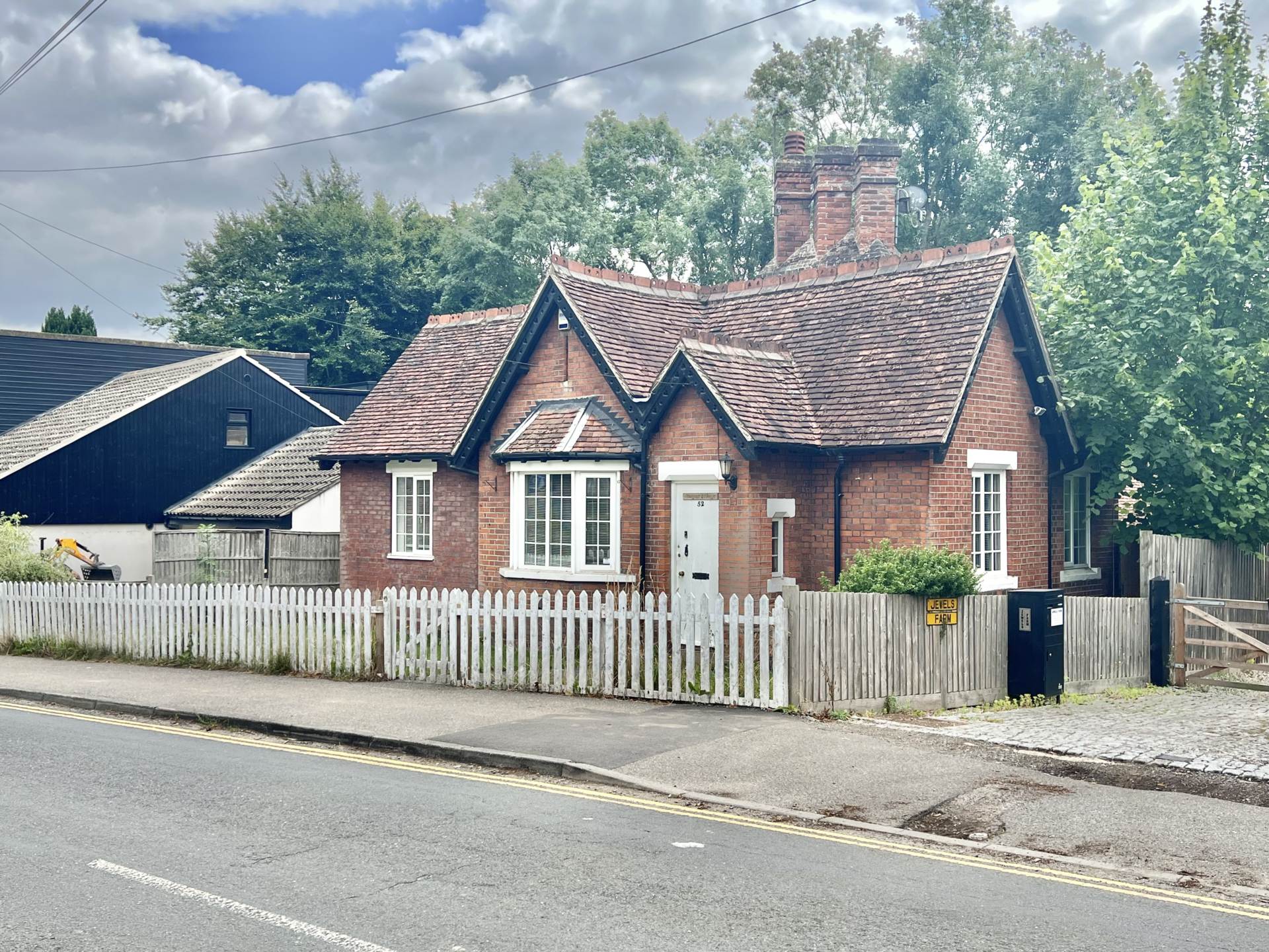 Weald Road, South Weald, Brentwood, Image 1