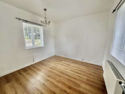 Weald Road, South Weald, Brentwood, Image 4