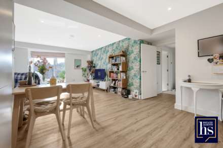 2 Bedroom Apartment, Station Place, Kings Road