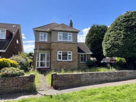 King Georges Road, Pilgrims Hatch, Image 1