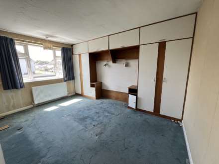 King Georges Road, Pilgrims Hatch, Image 7
