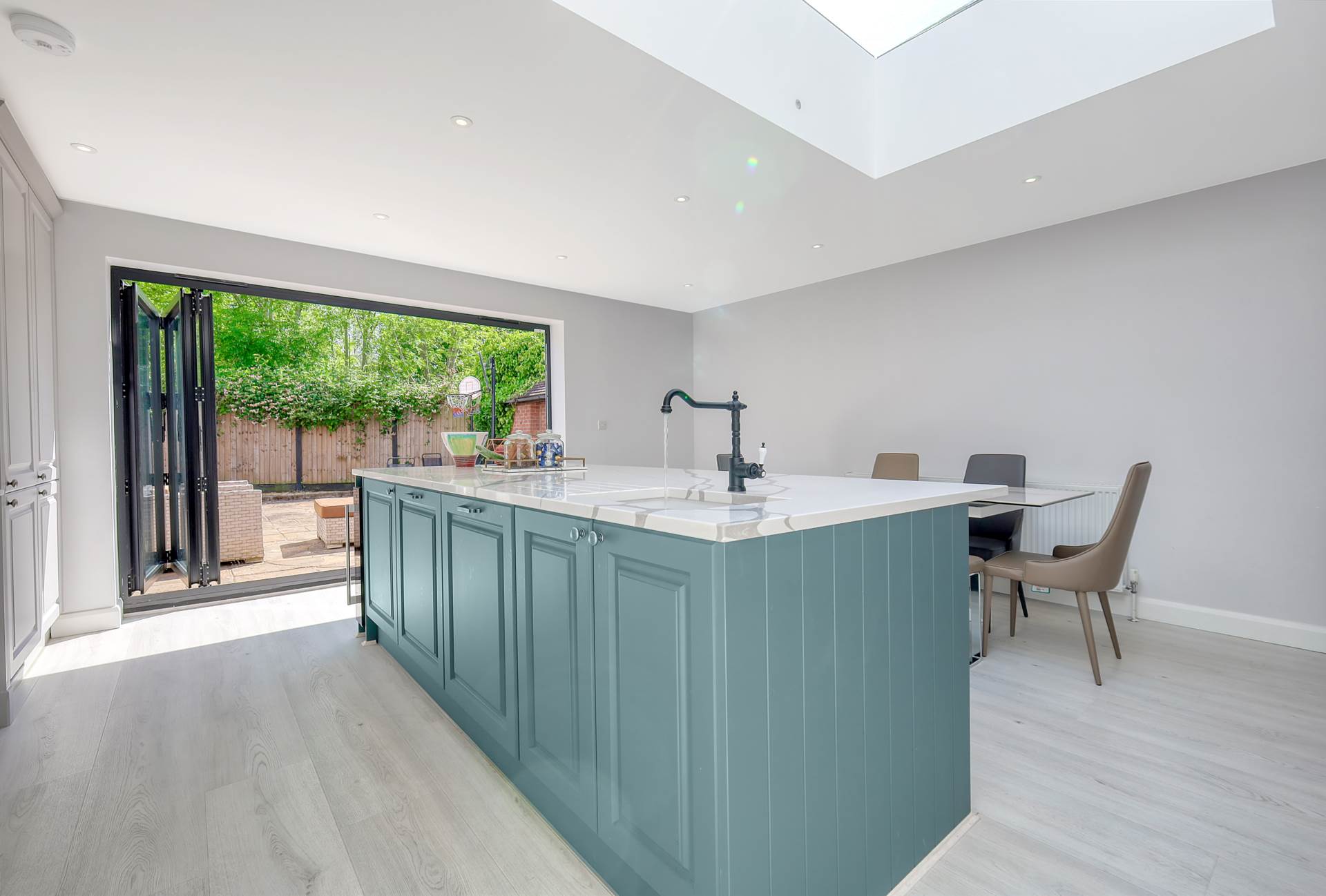 Fyfield Close, Brentwood, Image 7