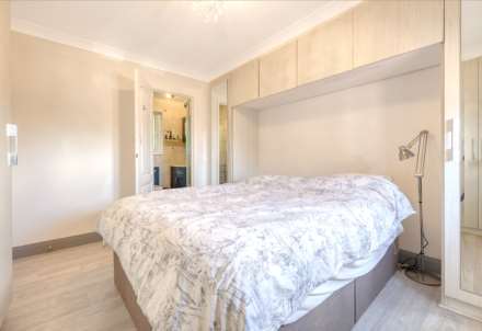 Fyfield Close, Brentwood, Image 13