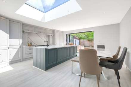 Fyfield Close, Brentwood, Image 5