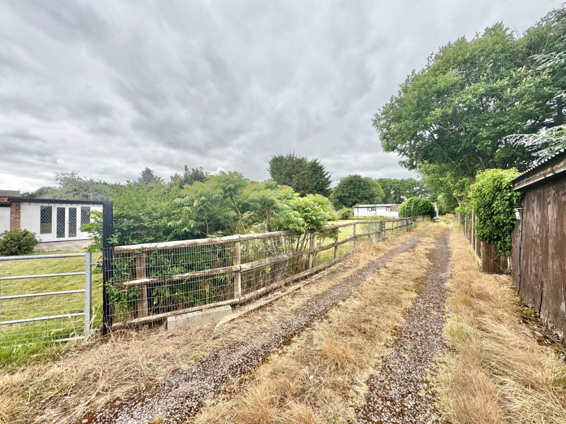Hatch Road, Brentwood, Image 22